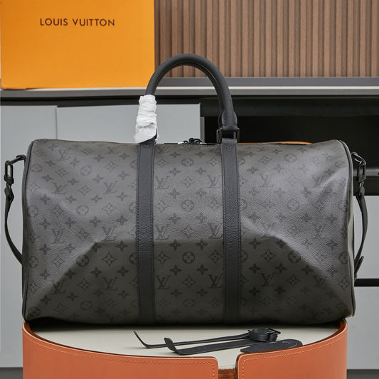 LV M28403