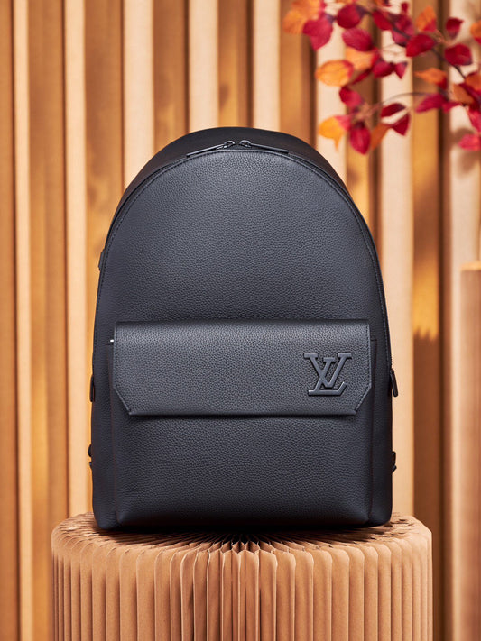 LV M57079