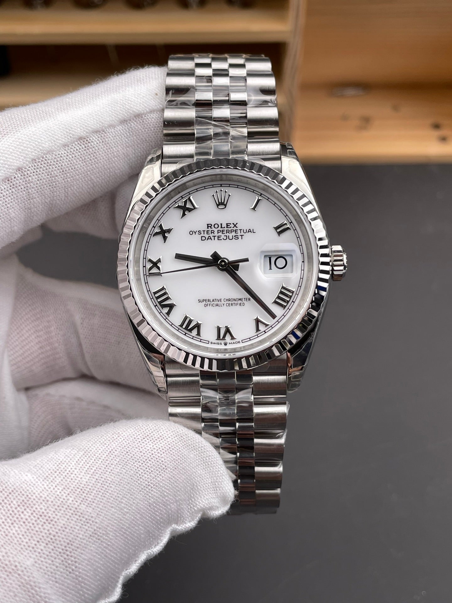 Rolex Datejus White Dial Roman Markers + Steel Bezel + Jubilee