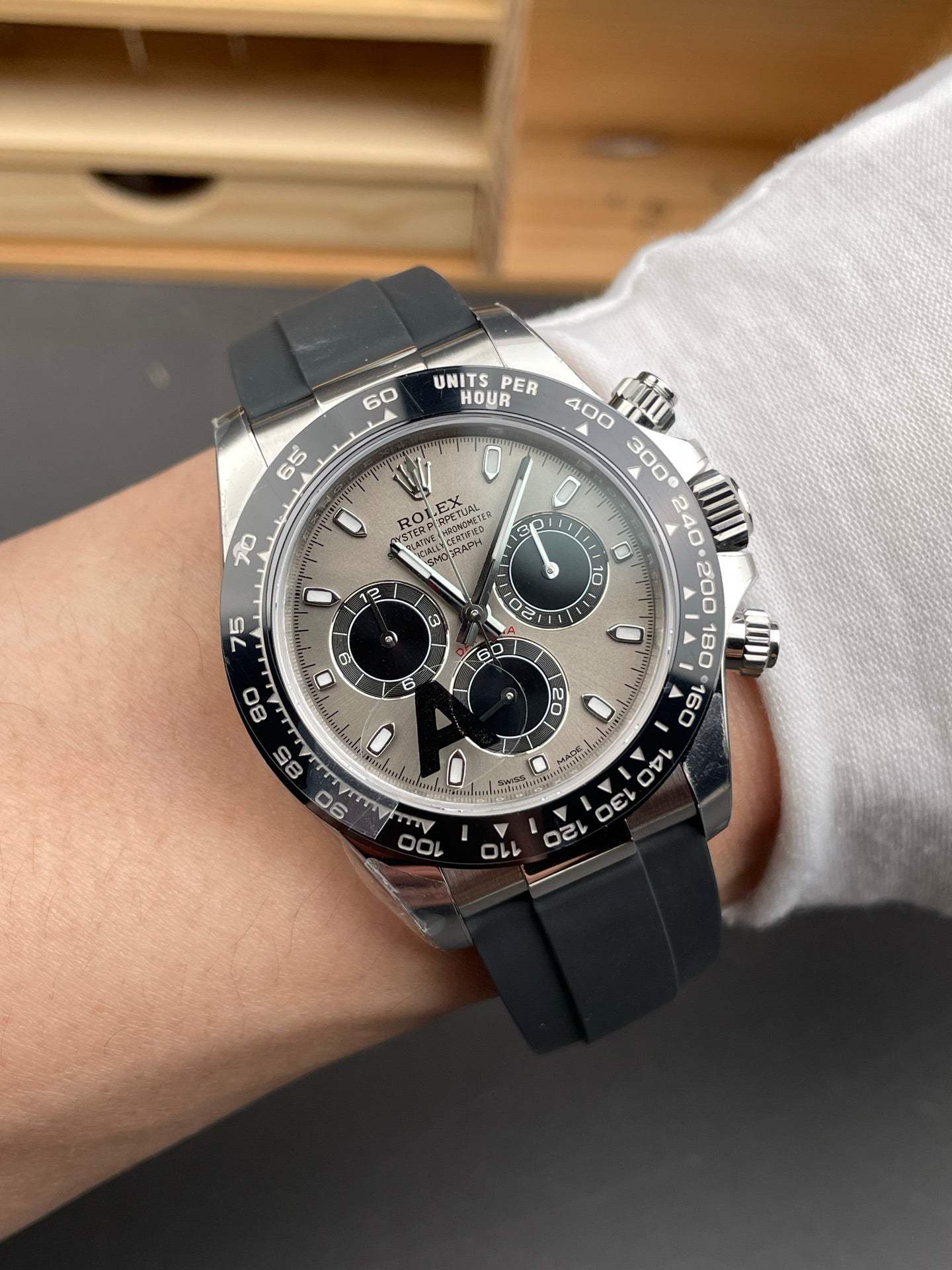 Rolex Daytona Grey Dial + Steel Bezel + Rubber Strap