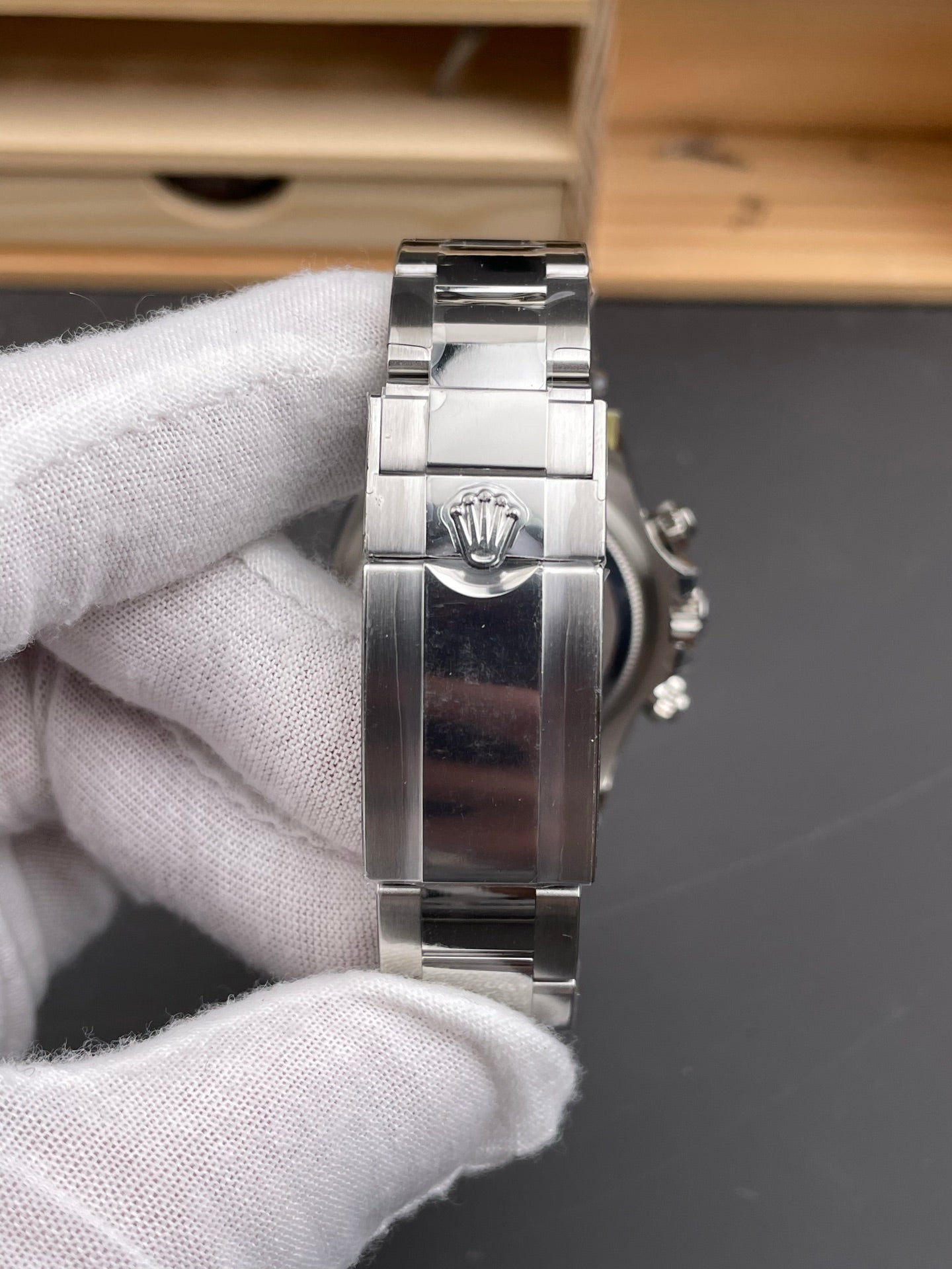 Rolex Daytona White Dial + Black Bezel + Steel Bracelet