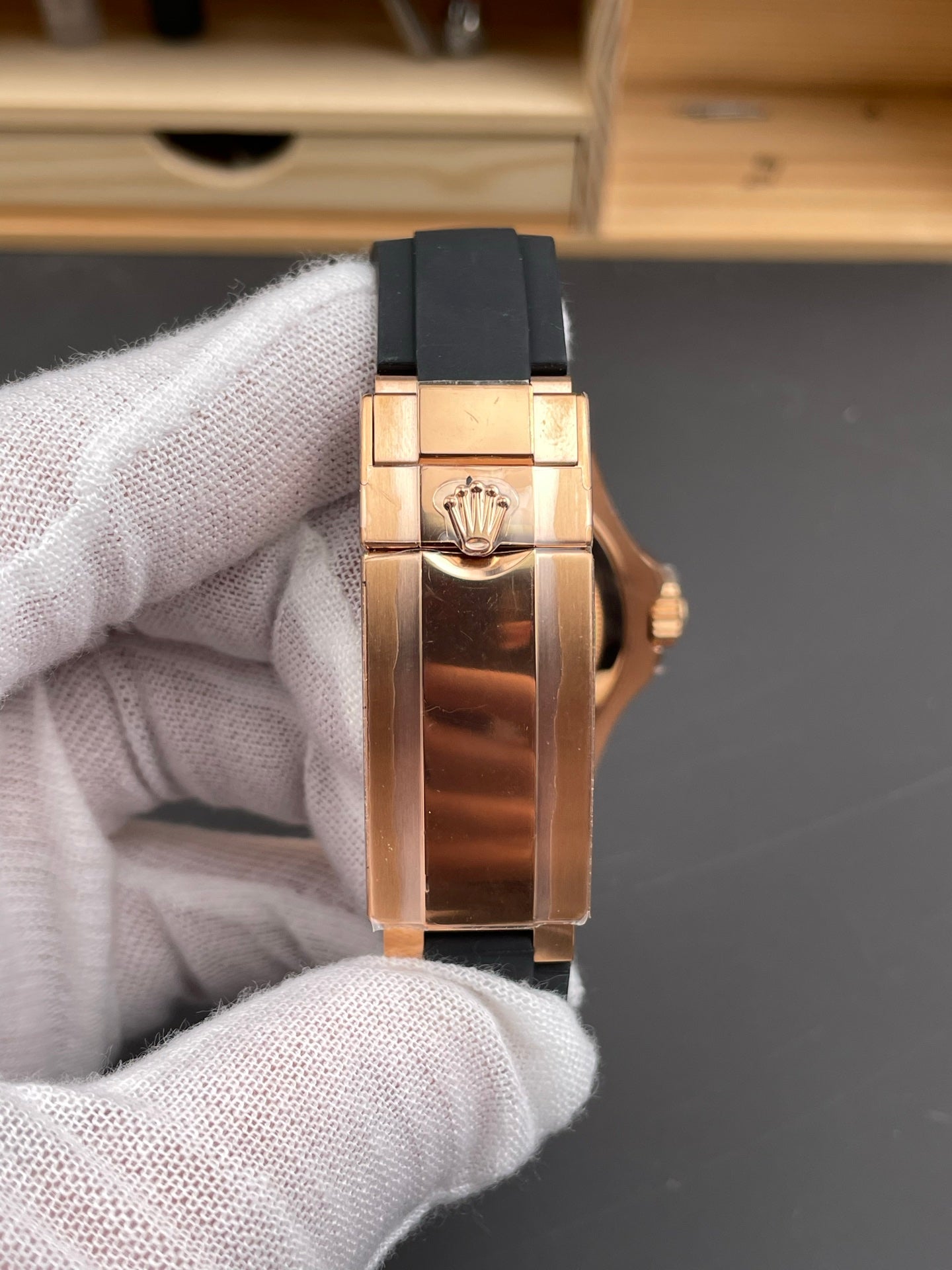 Rolex Yacht-Master Black Dial + Rose Gold Bezel + Rubber Strap