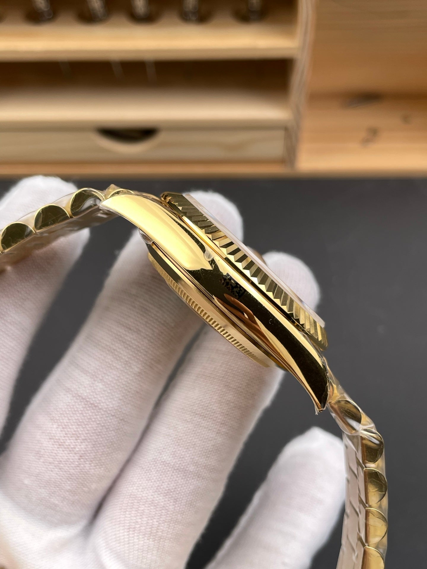 Rolex Day-Date Gold Dial  Roman Markers +Full Gold Bezel +   Full Gold President