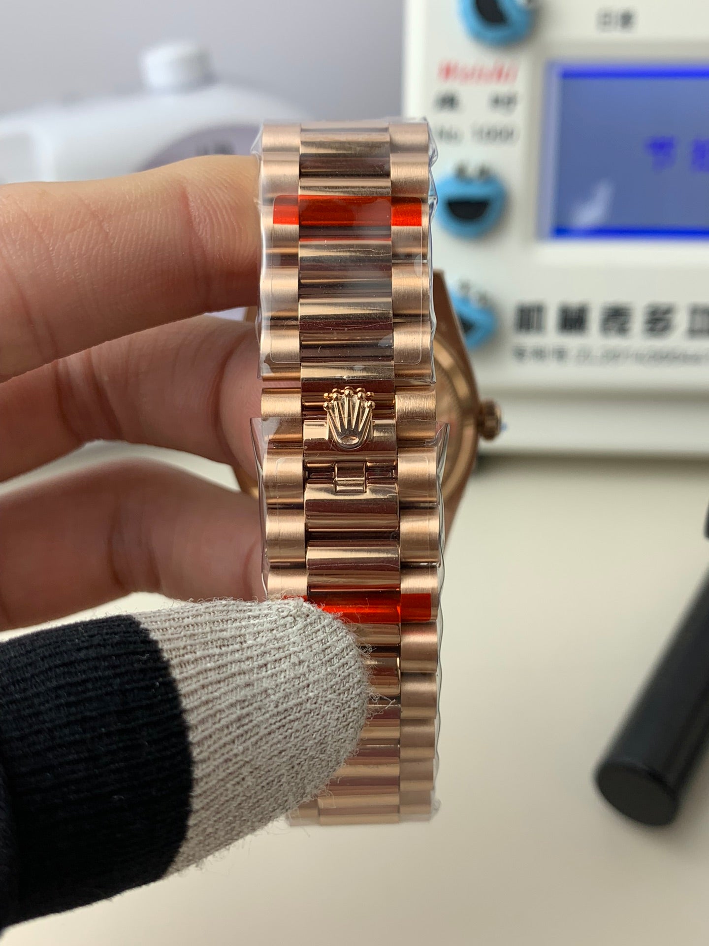Rolex Day-Date Ice Grown Dial  Diamond Markers + Rose Gold Bezel + President
