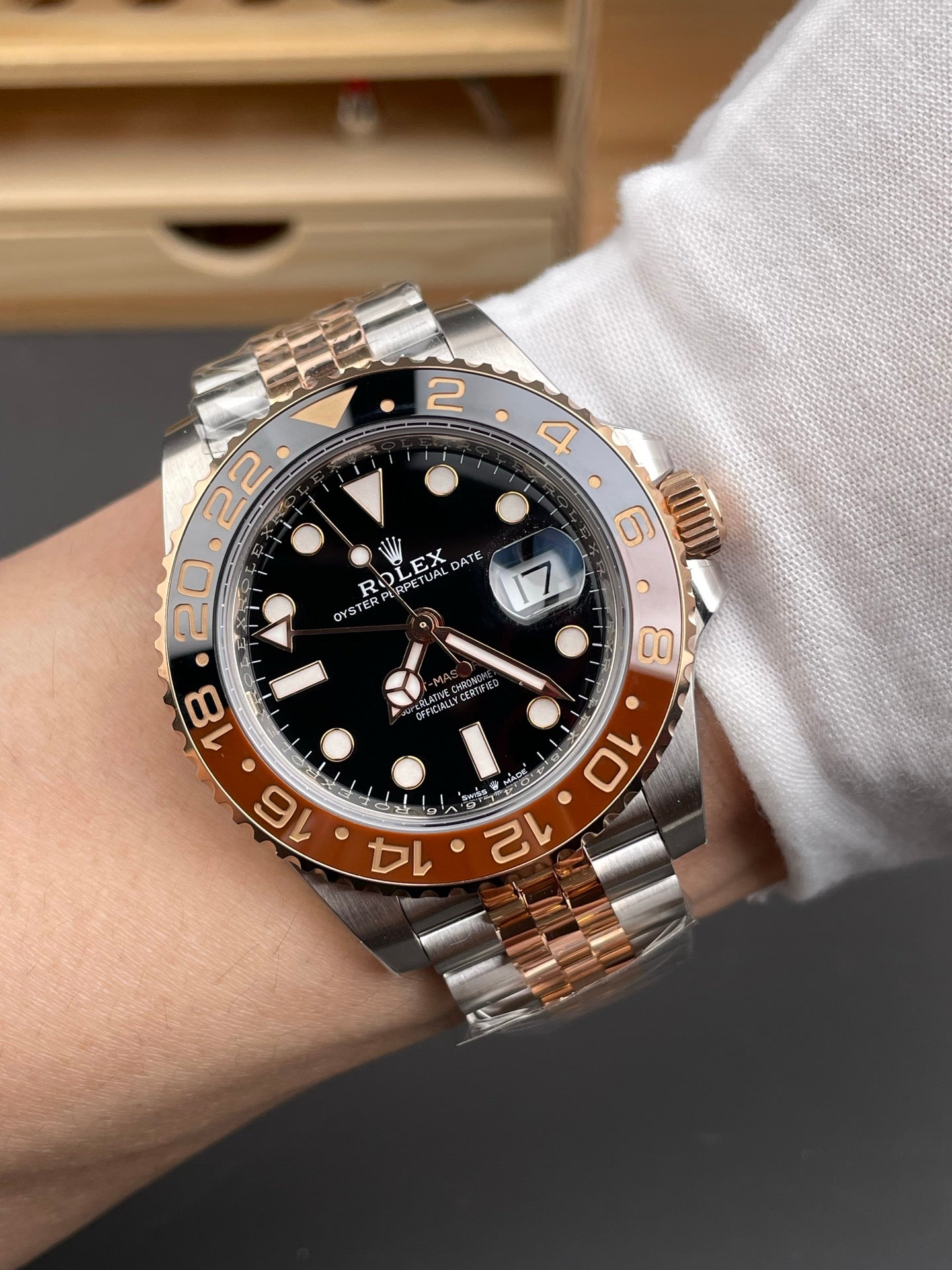 Rolex GMT-Master II Black Dial + Brown-Black Bezel + Two-Tone Bracelet